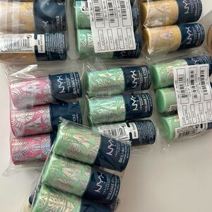 NYX biolumes highlighter makeup stick Avatar special edition